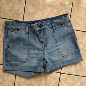 Gap girlfriend shorts